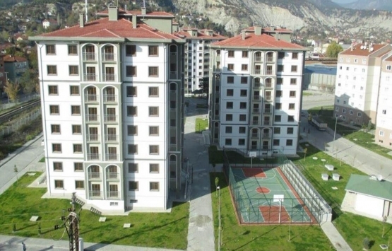 TOKİ sakinlerinden aidat zammı eylemi!