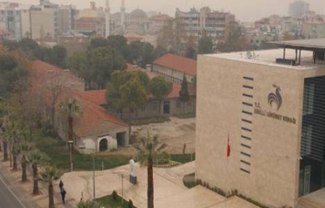  Denizli'de 75 yıllık dört taş binanın da müze yapılmak üzere yıkılacak olması tepkilere neden oldu!