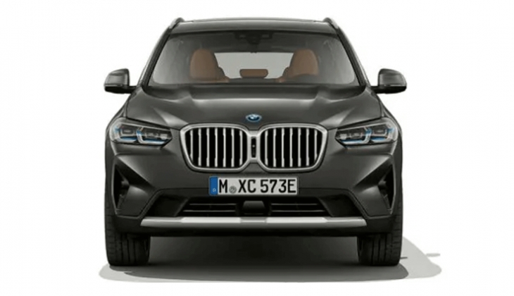 BMW X3 cep yakmaya devam ediyor! İşte 2022 Mart fiyat listesi!