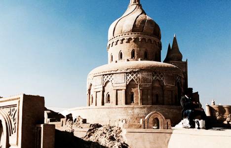 Dünya'nın en büyük kumdan köyü Kuveyt'te yapılıyor!