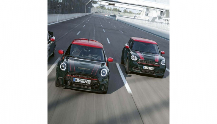 Mini John Cooper Works e 5 bin 990 TL lik son dakika indirimi geldi! Mini John Cooper Works 28 Mart 2023 fiyat listesi!