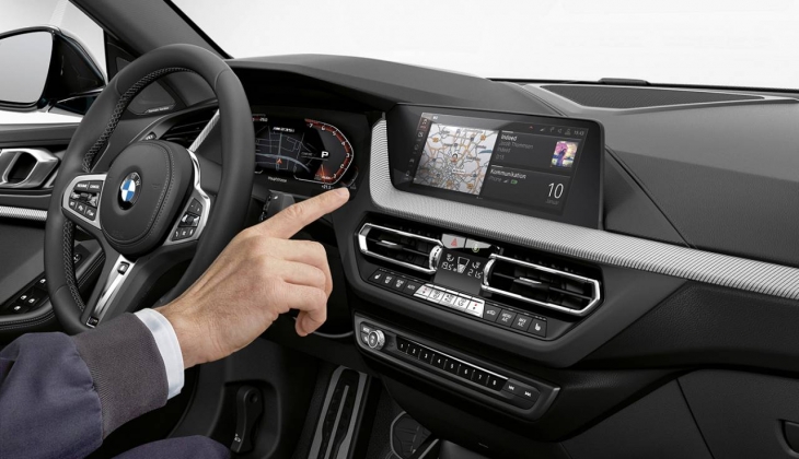 BMW 2 Serisi’nin fiyatında son dakika gelişmesi! BMW 218i kaç lira oldu? BMW 2 Serisi’nin 16 Eylül 2022 fiyat listesi...