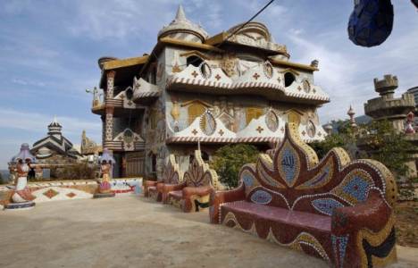 Lübnan'da kurulan Düşler Sarayı Müzesi 21 yıldır bitirilemiyor!