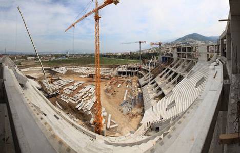 Bursa'nın yeni stadyumunun çatısı özel teflon malzemeyle kaplanıyor!