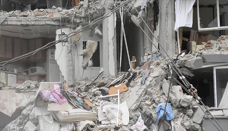 Deprem bölgesindeki kalıcı konut inşaatları tam gaz! 38 günde 43 bin inşaatın düğmesine basıldı! 