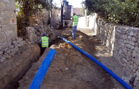 İzmir Foça’nın 5 mahallesine 8 milyon liralık yatırım!