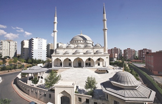 Kiptaş camilerin geçmişini bir kitapta topladı!