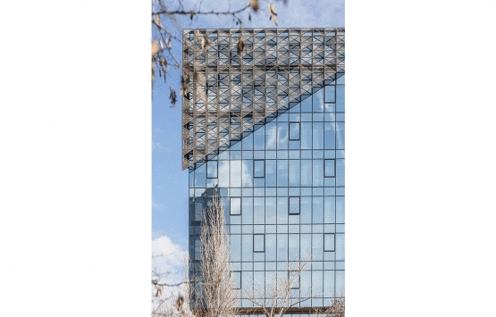 Aura Design imzalı Söğütözü İş Merkezi’nin inşaatı tamam!