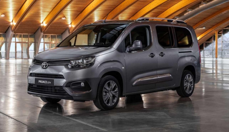 Toyota Proace City 2023 fiyat listesi; 62 bin 300 TL detayı dikkat çekti