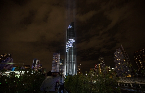 Tayland'ın en yüksek gökdeleni MahaNakhon açıldı!