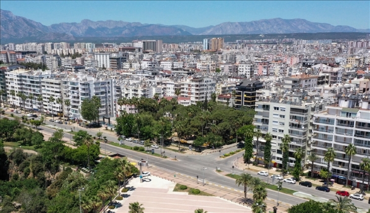 Gayrimenkulde fahiş fiyatlar mercek altında: Kayıt dışı emlakçılar bakanlığın radarına girdi!