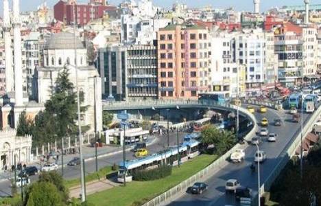 Fatih'te 8 milyon 500 bin TL'ye 6 adet dükkan,düğün salonu ve otel!