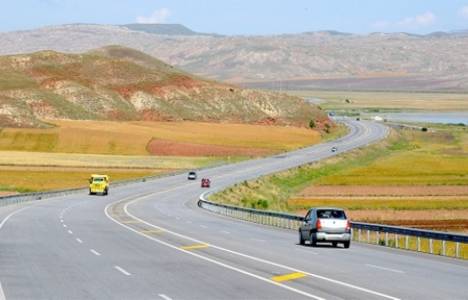 Karayollarında yenileme ve yapım çalışmaları!