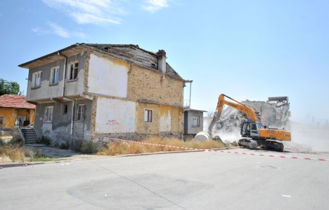 Altındağ'da 10 yıldır yıkım yapılıyor!