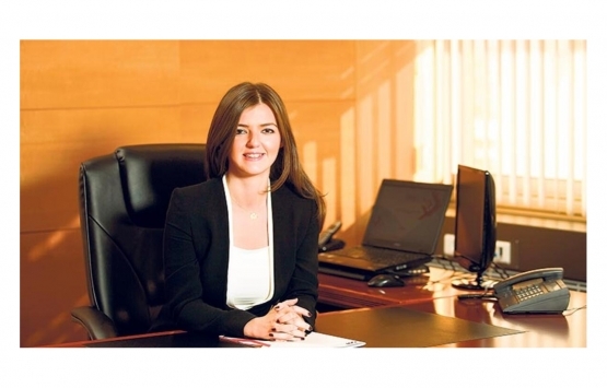 Ofis pazarında kartlar yeniden karıldı!