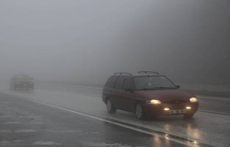 Bolu Dağı'nda kar yağışı ve sis etkisini sürdürüyor!