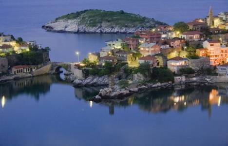 Amasra'da temel kazısı çalışmaları sırasında 5 bin yıllık kent ortaya çıktı!