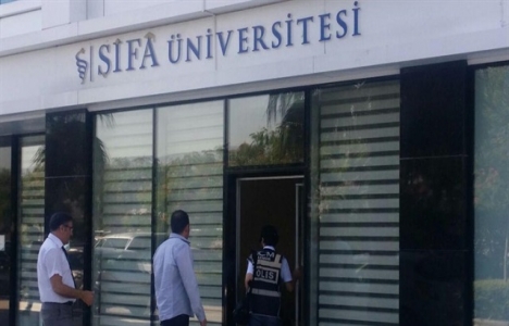 İzmir'de 2 hastane kamuya devredildi!