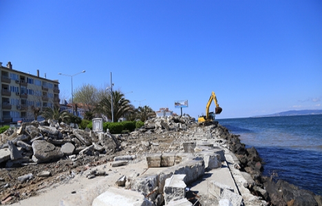 Mudanya'da sahil kısmında dönüşüm çalışmaları başladı!