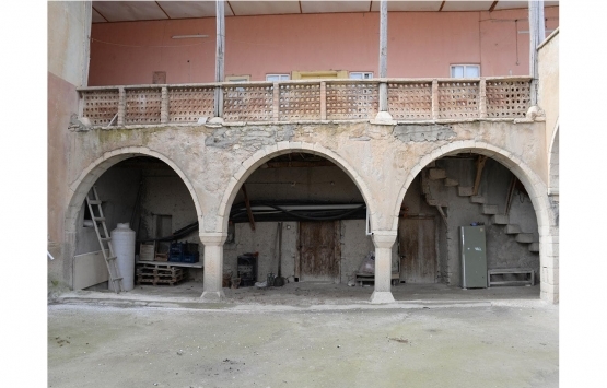 Elazığ da 708 yıllık Beyzade Egendi Konağı sapasağlam ayakta kaldı!