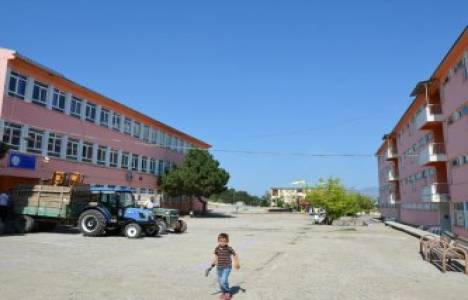 Suşehri Yatılı Bölge İlkokulu binası yıkılacak!