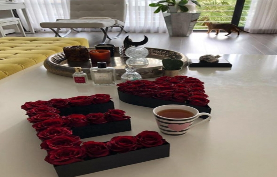 Ebru Şallı evinin kapılarını takipçilerine açtı!