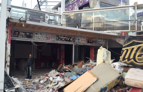 Gümbet Barlar Sokağı'nda yıkım çalışmaları başladı!