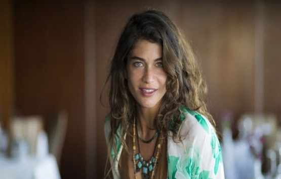 Berrak Tüzünataç kiradan kurtuldu!