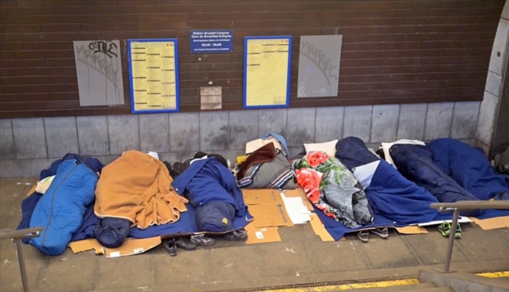 Almanya da yaklaşık 50 bin kişi sokaklarda yaşıyor!