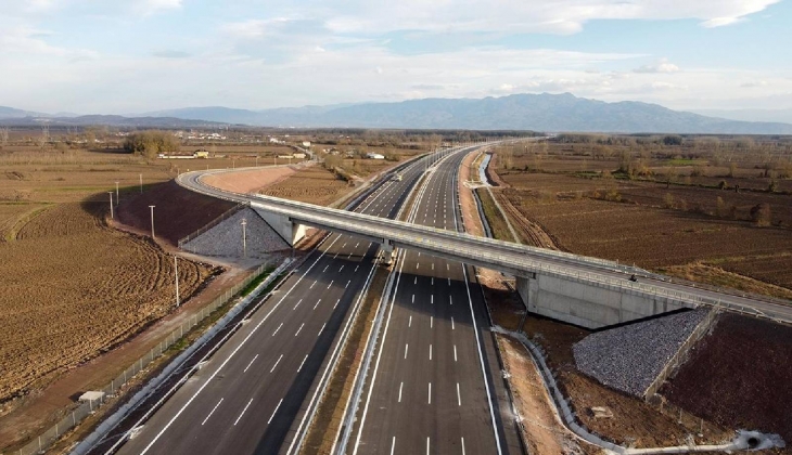 Ulaştırma Bakanı açıkladı! İstanbul-Ankara arasına yeni otoyol projesi...