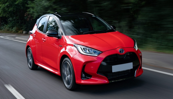 2023 Toyota Yaris listesinde 68 bin 700 TL'lik sürpriz! Mayıs ayında fiyatlar baştan aşağı değişti