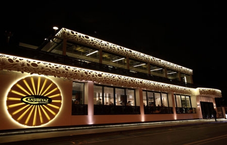 Kaşıbeyaz fast food markası Kaşıbeyaz Food Point ile büyüyecek!