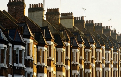  İngiltere'de konut sektöründe fiyatlar geriledi!