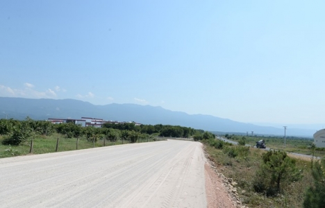 Hendek Devlet Hastanesi'nin yolları asfaltlanıyor!