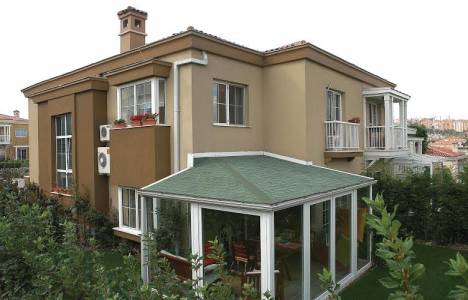 Kale, doğal taşlı mozaik sıvaları ile estetik binalar yaratıyor!