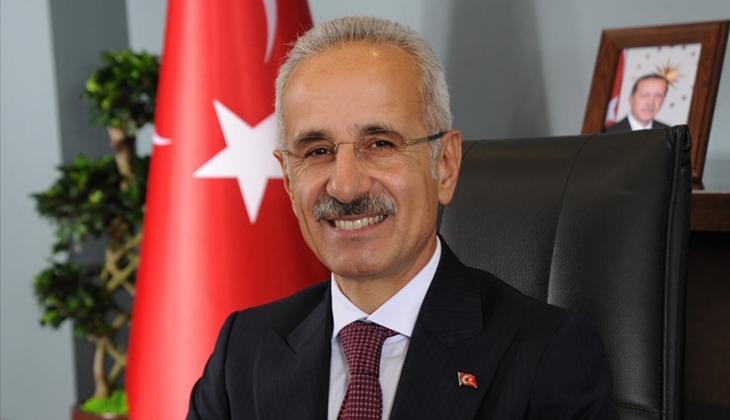 İki büyük şehir arası mesafe 80 dakika olacak! Bakan Uraloğlu'ndan yüksek hızlı tren müjdesi!