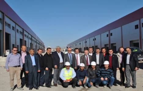 Milletvekilleri Kayseri'deki mobilyacılar sitesi inşaat alanını gezdi!