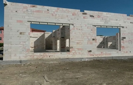 Manisa Karakurt'a düğün salonu inşa ediliyor!