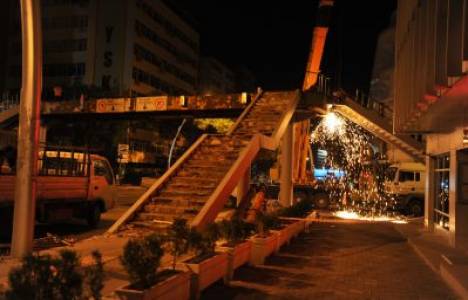 Ankara Mithatpaşa Yaya Üst Geçidi kaldırılıyor!