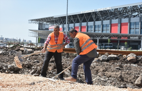 Diyarbakır Stadı 9 Mayıs ta açılacak! İşte son hali!