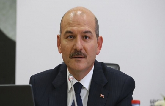 Çankaya da çökme tehlikesi olan bina makaslanarak yıkılacak!