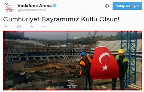 Vodafone Arena işçilerinin Cumhuriyet Bayramı kutlaması!