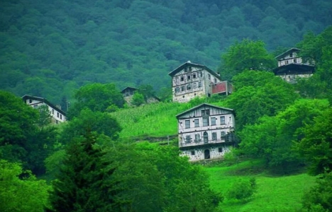 Karadeniz'de konaklama merkezlerindeki doluluk yüzde 100'e ulaştı!