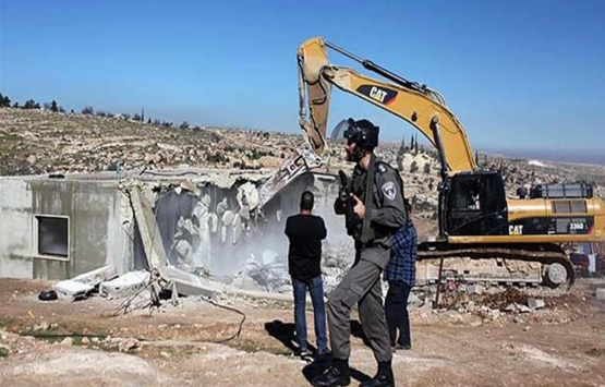 İsrail güçleri Mescid-i Aksa Koruma Müdürü Fadi İleyyan’ın evini yıktı!