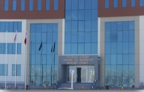 Kars Haydar Aliyev Mesleki Anadolu Lisesi icradan satılıyor!