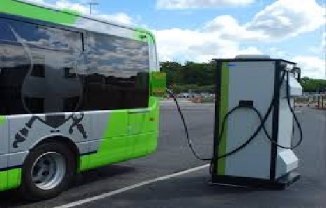 İzmir'de otobüsler güneş enerjisi ile şarj edilecek!