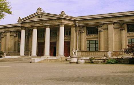 TÜRSAB İstanbul Arkeoloji Müzeleri'ni engellilere ziyaret ettiriyor!