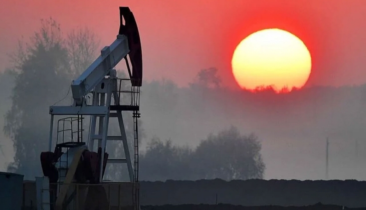 ABD, stratejik petrol rezervi için 3 milyon varil petrol satın alacak!