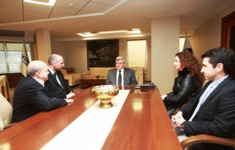 TMMOB Mimarlar Odası yönetim kurulu üyeleri İbrahim Karaosmanoğlu'nu ziyaret etti!