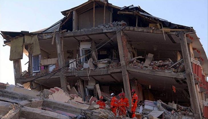 Deprem Vakfı Başkanı da isyan etti: Betona su katan müteahhide bir daha ihale verilmesin!